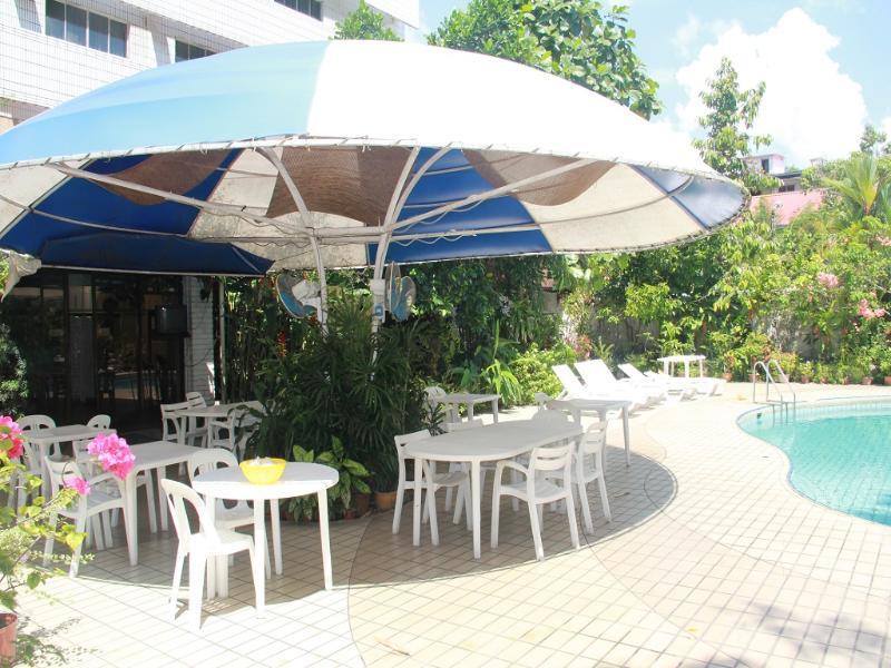 Terrace Hotel Bandar Seri Begawan Exterior foto